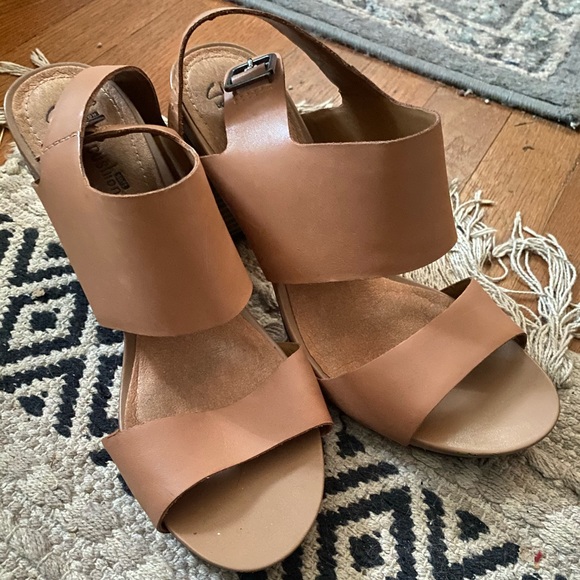 clarks open house sandals